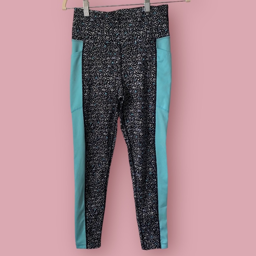 LuLaRoe RISE Collection sz XS Brave 7/8 athletic leggings